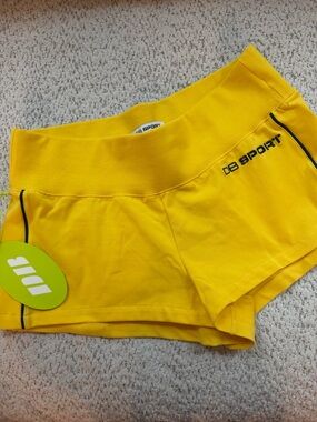 DAIRY BOY LOW RISE ERRAND SHORT
NWT